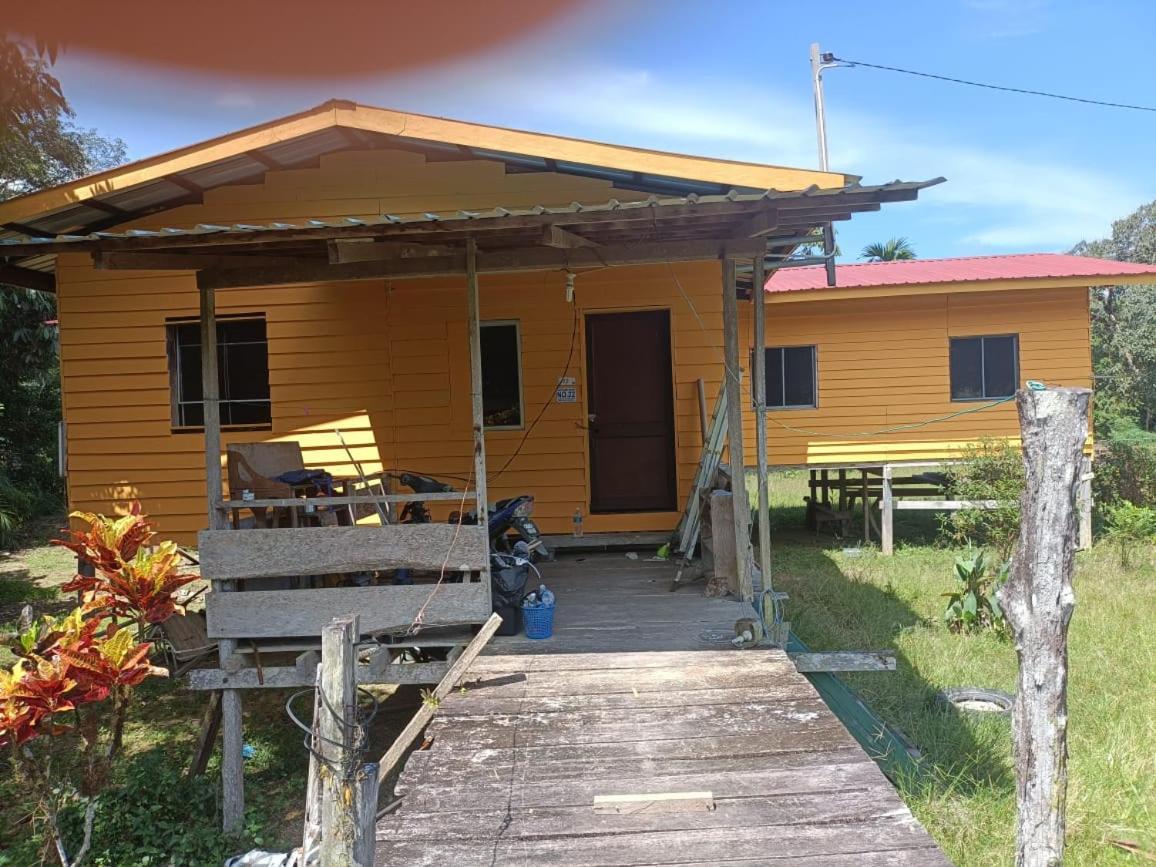 Mulu Homestay Exterior foto